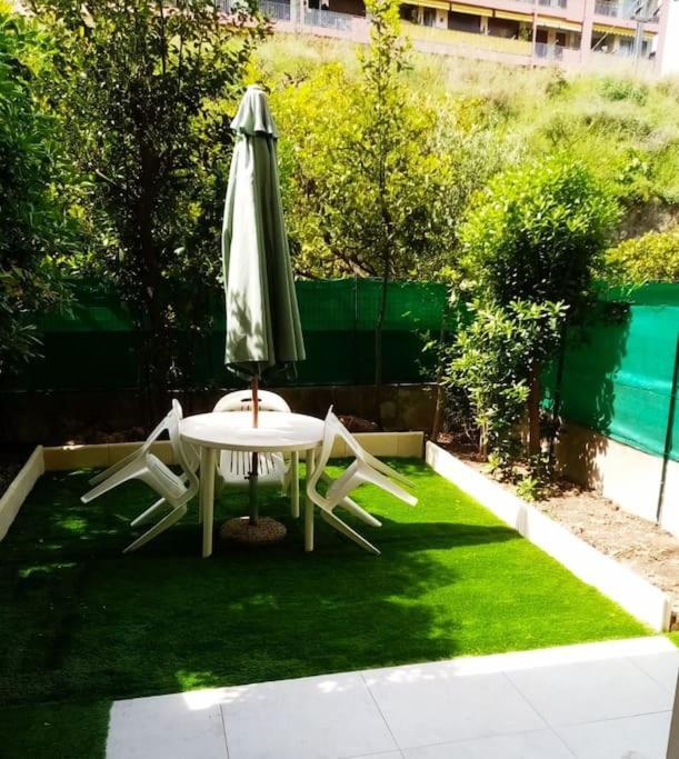 Menton, Appartement/Jardin, Proche Mer Et Centre Экстерьер фото